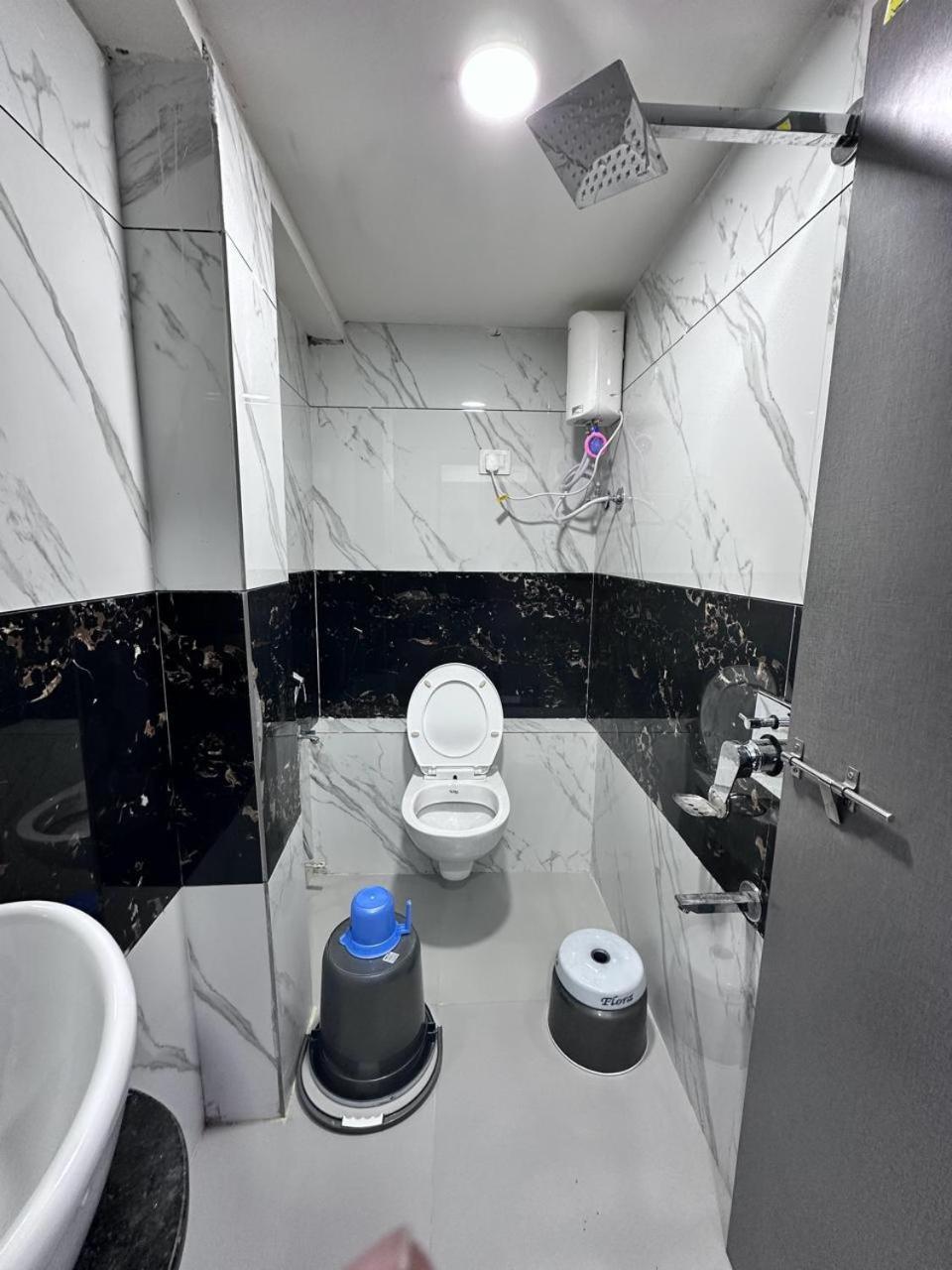 Hotel Season Ahmedabad Exterior foto