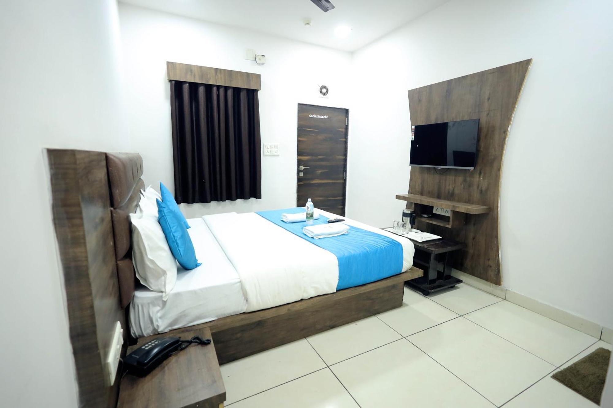 Hotel Season Ahmedabad Exterior foto