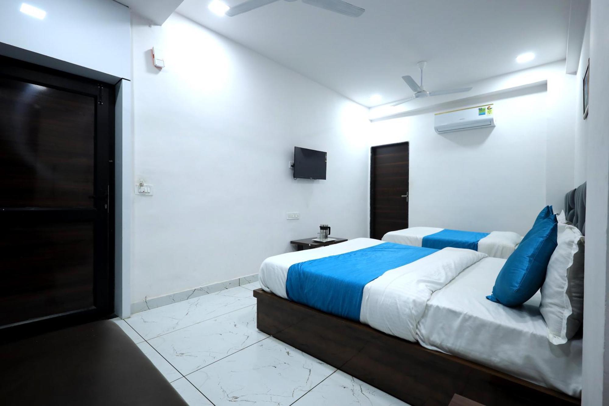 Hotel Season Ahmedabad Exterior foto
